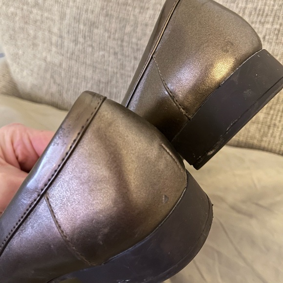 Ann Klein iflex 10 M Womens Snakeskin Loafer, shiny bronze Moccasin Flats EUC - Picture 6 of 8